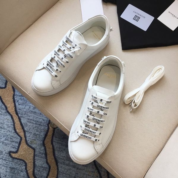 high-end luxury women's men's jogging casual shoes outdoor climbing sneakers triple retro platform men and women shoes, Black
high-end luxury women's men's jogging casual shoes outdoor climbing sneakers triple retro platform men and women shoes, Black