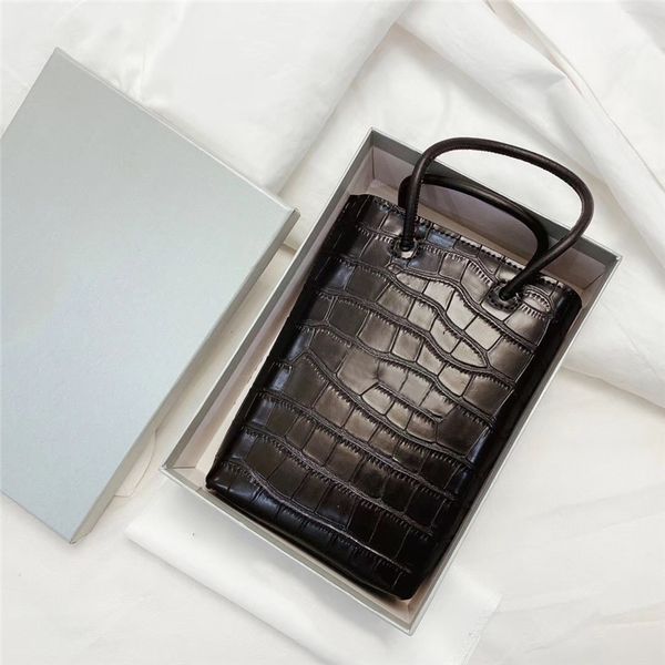 Designer Diagonal Package Handbag Shoulder Bags High Quality Mobile Phone Bag 5 Good Match CFY2001081
Designer Diagonal Package Handbag Shoulder Bags High Quality Mobile Phone Bag 5 Good Match CFY2001081