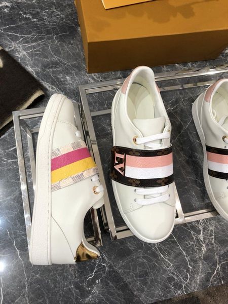 vc15 new limited edition french series high -end women 's casual shoes ,fashion women 's boots ,high -quality sports shoes ,free, Black
vc15 new limited edition french series high -end women 's casual shoes ,fashion women 's boots ,high -quality sports shoes ,free, Black
