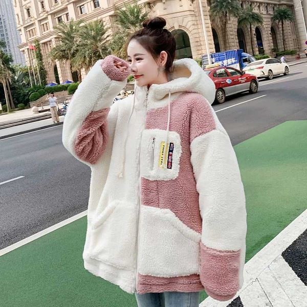 ead 2019 winter new korean version of lamb wool coat female wild college style loose coat large size black blue green
ead 2019 winter new korean version of lamb wool coat female wild college style loose coat large size black blue green