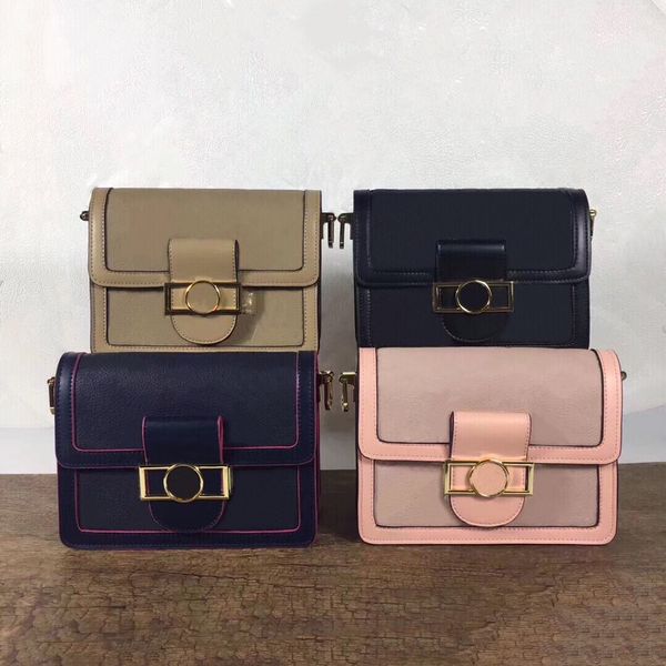 2019wholesale classic portable messenger bag fashion contrast color lock small square bag wild one shoulder old flower retro messenger bag
2019wholesale classic portable messenger bag fashion contrast color lock small square bag wild one shoulder old flower retro messenger bag