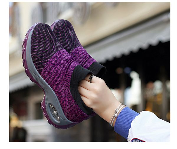 comemore breathable light women running shoes outdoor walking cushioning woman sport jogging shoes non-slip sneakers big size 8
comemore breathable light women running shoes outdoor walking cushioning woman sport jogging shoes non-slip sneakers big size 8