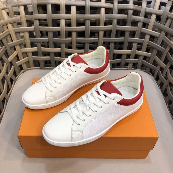2019 new platform luxury mens shoes designer shoes triple mens sport sneaker real leather plate-forme, Black
2019 new platform luxury mens shoes designer shoes triple mens sport sneaker real leather plate-forme, Black