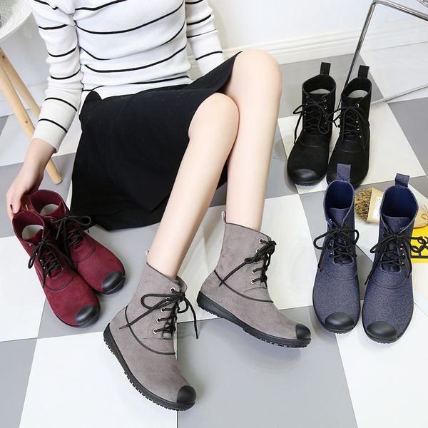 fashionable women's waterproof rainshoes with skid-proof tie korean version of low-barrel lady rainboots for leisure students, Black
fashionable women's waterproof rainshoes with skid-proof tie korean version of low-barrel lady rainboots for leisure students, Black