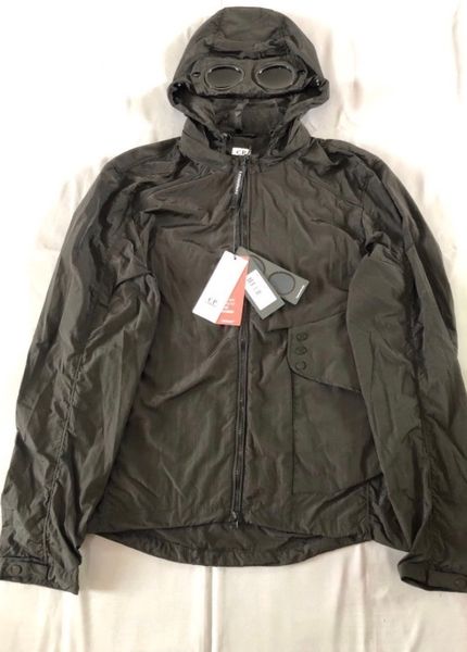 mens designer jackets cp company two glasses metal nylon cp windbreaker outdoor men clothing jogging suit size m-xxl 2 colors, Black;brown
mens designer jackets cp company two glasses metal nylon cp windbreaker outdoor men clothing jogging suit size m-xxl 2 colors, Black;brown
