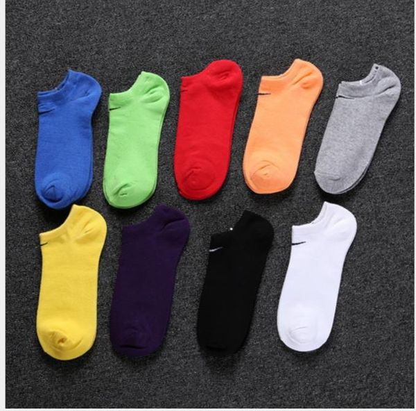 low-end socks all-cotton shallow-mouth sport thin odor-proof socks color socks sweat absorption, Black
low-end socks all-cotton shallow-mouth sport thin odor-proof socks color socks sweat absorption, Black