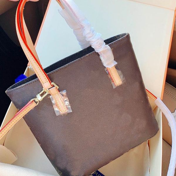 monogram сумка lady сумки сцепления crossbody сумка сумки кошельки высокого качества способа сумок женщин сумка простые сумки
monogram сумка lady сумки сцепления crossbody сумка сумки кошельки высокого качества способа сумок женщин сумка простые сумки