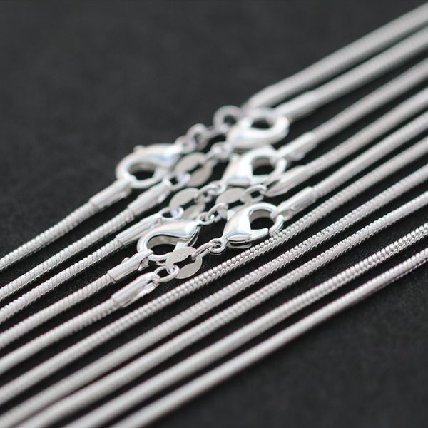 sale 100 pcs 925 silver smooth snake chain necklace lobster clasps chain jewelry size 1mm 16inch --- 22inch
sale 100 pcs 925 silver smooth snake chain necklace lobster clasps chain jewelry size 1mm 16inch --- 22inch