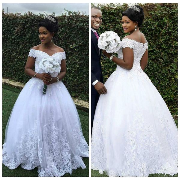 off shoulder lace appliques beaded 2021 modest a-line wedding dresses lace up back bridal gowns modest long vestidos de marriage formal, White
off shoulder lace appliques beaded 2021 modest a-line wedding dresses lace up back bridal gowns modest long vestidos de marriage formal, White