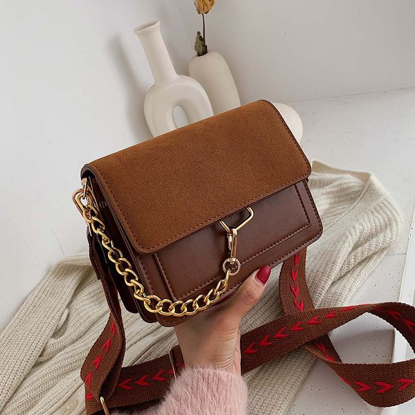 nigedu matte leather women shoulder bag fashion wide strap ladies crossbody bags chain sling bags female luxury handbag designer
nigedu matte leather women shoulder bag fashion wide strap ladies crossbody bags chain sling bags female luxury handbag designer