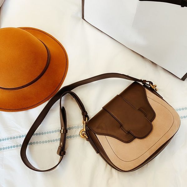 new arrival european style classic ladies leather shoulder bag saddle bag handbag shoulder handbag pure nice quality for female 17cm
new arrival european style classic ladies leather shoulder bag saddle bag handbag shoulder handbag pure nice quality for female 17cm