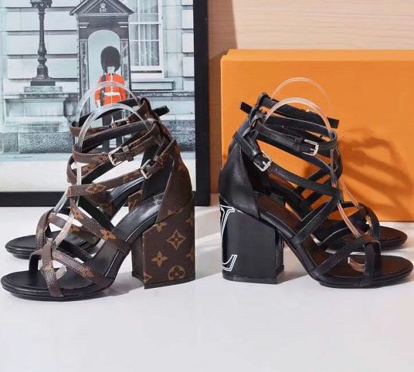 with box sneaker casual shoes trainers fashion sports shoes leather boots sandals slippers vintage air for woman l18011, Black
with box sneaker casual shoes trainers fashion sports shoes leather boots sandals slippers vintage air for woman l18011, Black