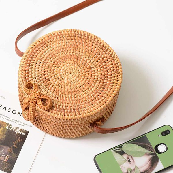 ljl круглого лето женщин rattan сумка ручной работа сплетенный бич крест тело сумка круг bohemia сумка bali box (18x8cm
ljl круглого лето женщин rattan сумка ручной работа сплетенный бич крест тело сумка круг bohemia сумка bali box (18x8cm