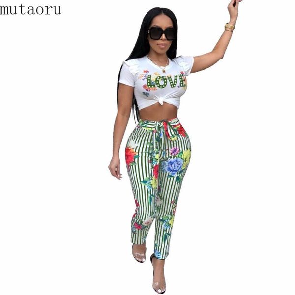 rose flower print two piece set women love letter short sleeve short shirt and vertical striped bow sash pencil pant, Gray
rose flower print two piece set women love letter short sleeve short shirt and vertical striped bow sash pencil pant, Gray