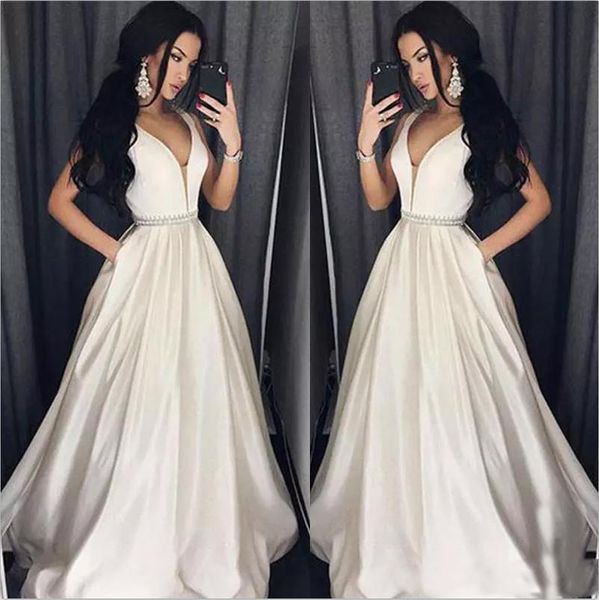 plus size prom dresses with pockets deep v neck white a-line floor-length long formal dress evening gown robe de soiree abendkleider 2019, Black
plus size prom dresses with pockets deep v neck white a-line floor-length long formal dress evening gown robe de soiree abendkleider 2019, Black