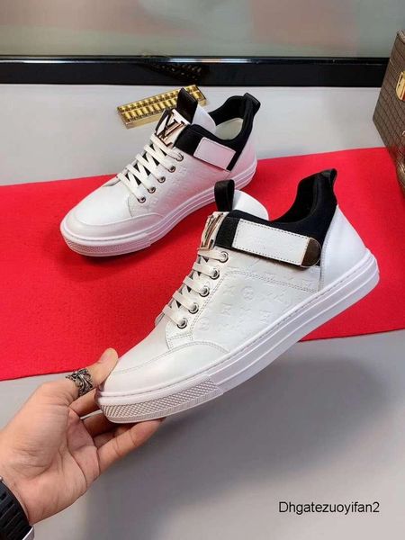 2020 mens shoes sports casual summer breathable flats male with box wan2, Black;red
2020 mens shoes sports casual summer breathable flats male with box wan2, Black;red