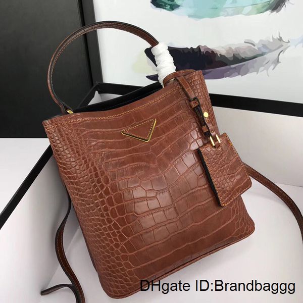 2020 newset alligatorbucket bag handbags shoulder bags lady real leather totes women messenger bags crossbody bag purse
2020 newset alligatorbucket bag handbags shoulder bags lady real leather totes women messenger bags crossbody bag purse
