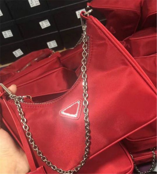 luxury shoulder bag high quality handbag fashion good match nylon Single shoulder span CFY2001073#39*
luxury shoulder bag high quality handbag fashion good match nylon Single shoulder span CFY2001073#39*