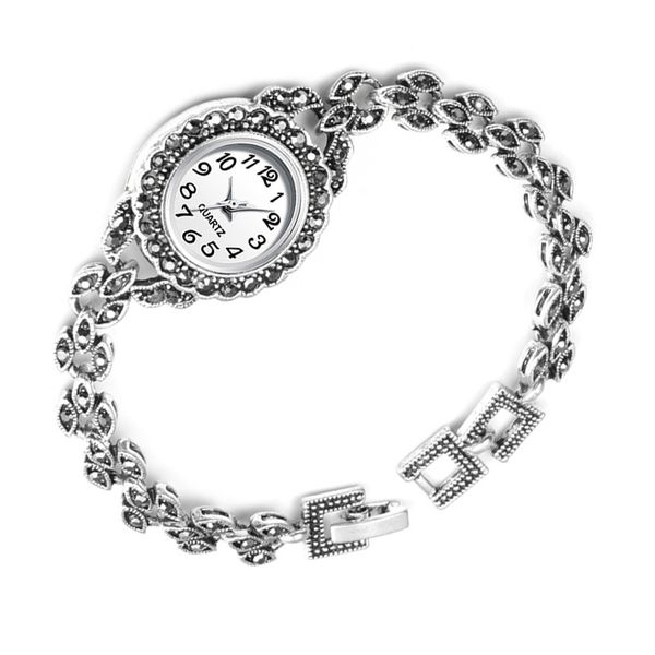 2019 new exquisite gray crystal bracelets for women antique silver quartz watch for women retro look turkey jewelry montre femme, Slivery;brown
2019 new exquisite gray crystal bracelets for women antique silver quartz watch for women retro look turkey jewelry montre femme, Slivery;brown