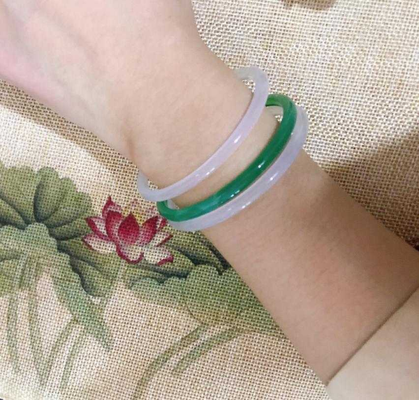 certificate natural onyx white green 54mm-62mm thin bracelet elegant princess jade bracelet gift, Golden;silver
certificate natural onyx white green 54mm-62mm thin bracelet elegant princess jade bracelet gift, Golden;silver