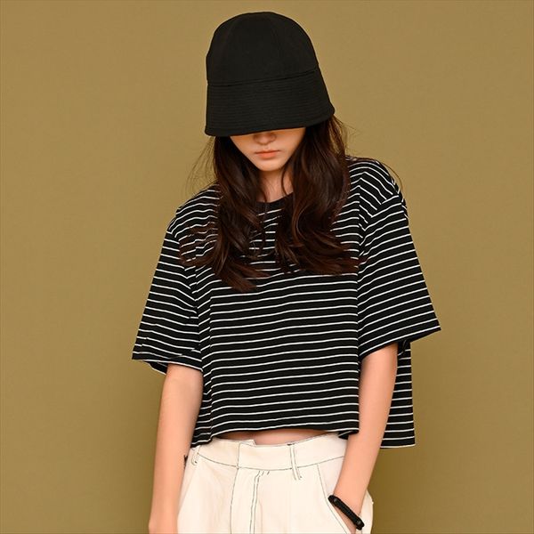 thirteen-line women's fashion brand 2020 round collar striped short sleeve loose t-shirt t-shirt female 7225, White
thirteen-line women's fashion brand 2020 round collar striped short sleeve loose t-shirt t-shirt female 7225, White