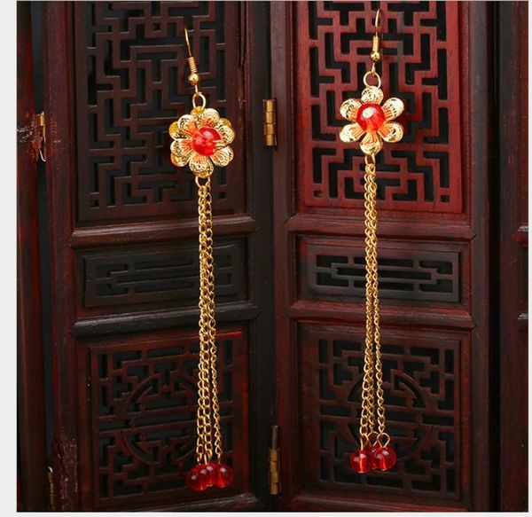 accessory earrings retro-exaggerated long red flowers tasseled earrings super-long earrings, Slivery;golden
accessory earrings retro-exaggerated long red flowers tasseled earrings super-long earrings, Slivery;golden