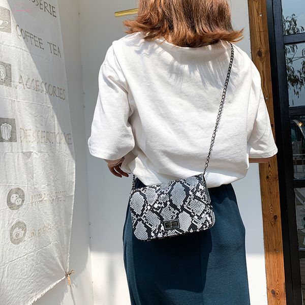 женщины snake pattern дикой сумка мода мини малой дикая сумка плечо корейского стиль crossbody сумка для женщин 5 $
женщины snake pattern дикой сумка мода мини малой дикая сумка плечо корейского стиль crossbody сумка для женщин 5 $