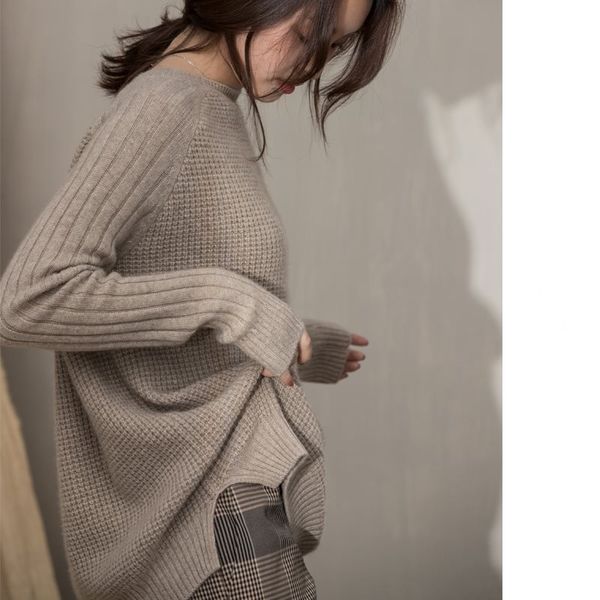 new autumn and winter cashmere sweater female lazy loose short high collar pullover wool sweater, White;black
new autumn and winter cashmere sweater female lazy loose short high collar pullover wool sweater, White;black