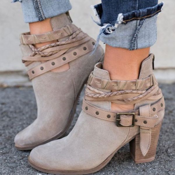 fashion women boots chunky heels winter shoes woman suede leather snow ankle boots female buckle botas mujer large size, Black
fashion women boots chunky heels winter shoes woman suede leather snow ankle boots female buckle botas mujer large size, Black