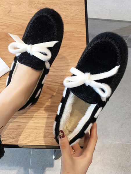 2019 autumn new female fashion bow shallow mouth round head flat bottom plus velvet bean shoes tide, Black
2019 autumn new female fashion bow shallow mouth round head flat bottom plus velvet bean shoes tide, Black