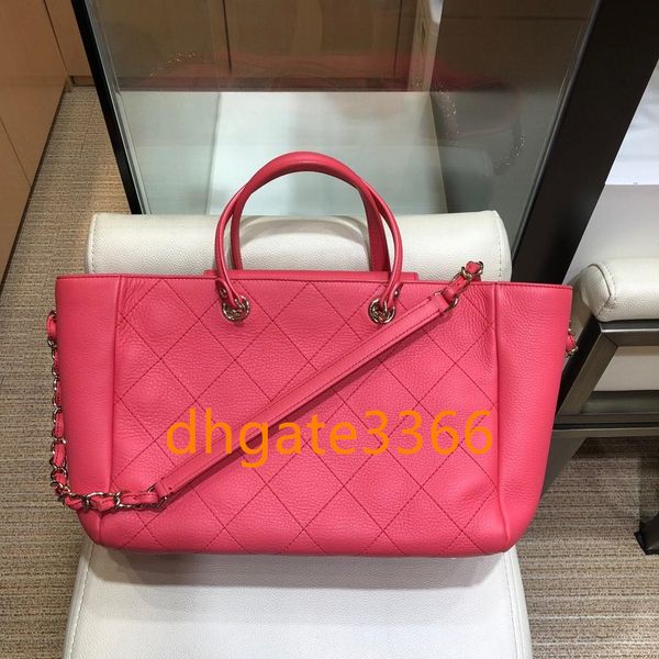 new designer fashion tote one shoulder crossbody bag classic ladies bag original calf deer skin craftsmanship
new designer fashion tote one shoulder crossbody bag classic ladies bag original calf deer skin craftsmanship