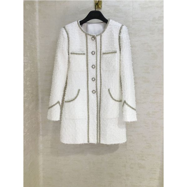 beaded white woman jacket temperament joker slim long sleeve round neck jacket autumn winter new, Black;brown 
beaded white woman jacket temperament joker slim long sleeve round neck jacket autumn winter new, Black;brown