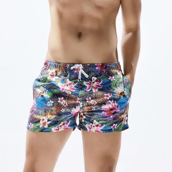 new design mens beach shorts gay swimsuit swimwear polyester surfing shorts flowers printed swim trunks loose board shorts famous, White;black
new design mens beach shorts gay swimsuit swimwear polyester surfing shorts flowers printed swim trunks loose board shorts famous, White;black
