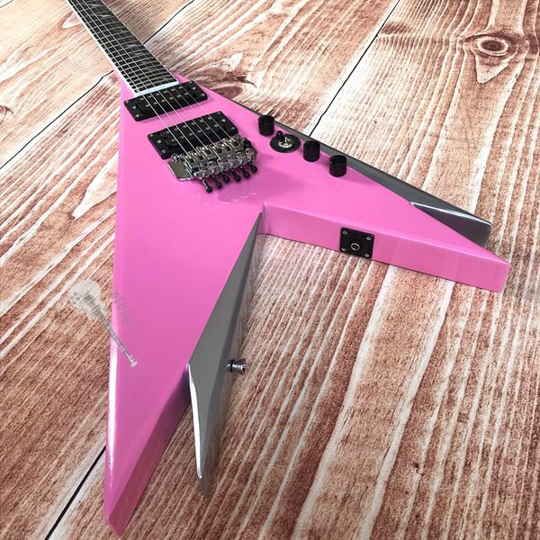 2020 custom shop electric guitar with vibrato system in pink and metallic silver customizable
2020 custom shop electric guitar with vibrato system in pink and metallic silver customizable