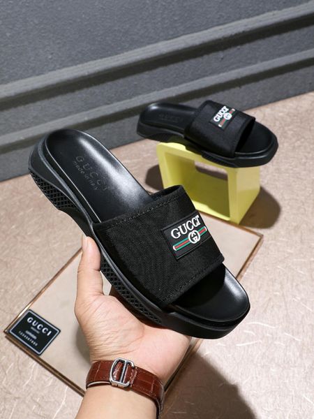 the latest men's fashion in 2019, designer design luxury rubber outsole, non-slip, good quality wild explosion, Black
the latest men's fashion in 2019, designer design luxury rubber outsole, non-slip, good quality wild explosion, Black