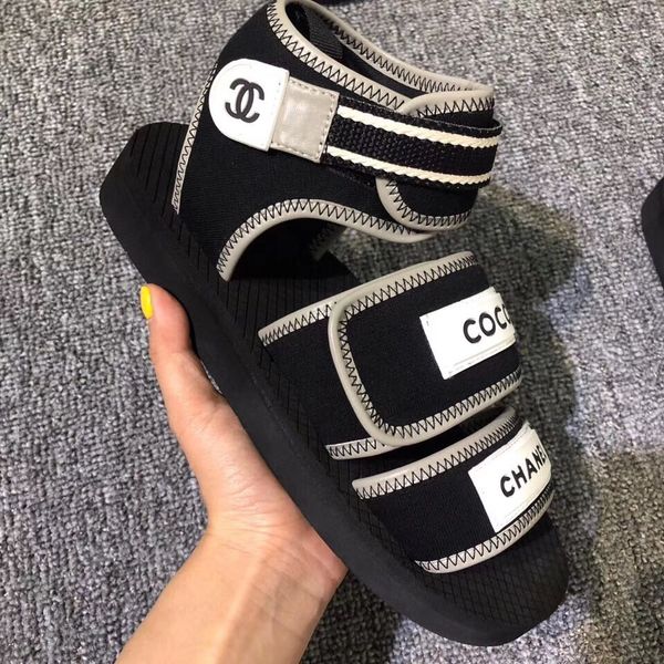 2019 brand fa hion luxury de igner women andal flat andal uper tar hoe fa hion women de igner hoe 35 40
2019 brand fa hion luxury de igner women andal flat andal uper tar hoe fa hion women de igner hoe 35 40