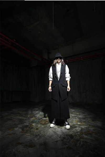 casual long vests for men sleeveless jacket waistcoat men's slim fit vest outerwear gilet uomo black white
casual long vests for men sleeveless jacket waistcoat men's slim fit vest outerwear gilet uomo black white