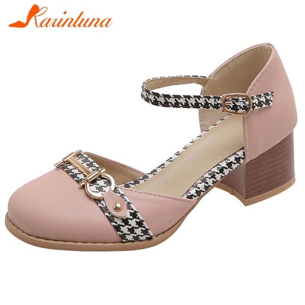 karin new fashion 2020 large size 32-44 chunky heels office lady sandals women shoes buckle strap shoes woman sandals, Black
karin new fashion 2020 large size 32-44 chunky heels office lady sandals women shoes buckle strap shoes woman sandals, Black