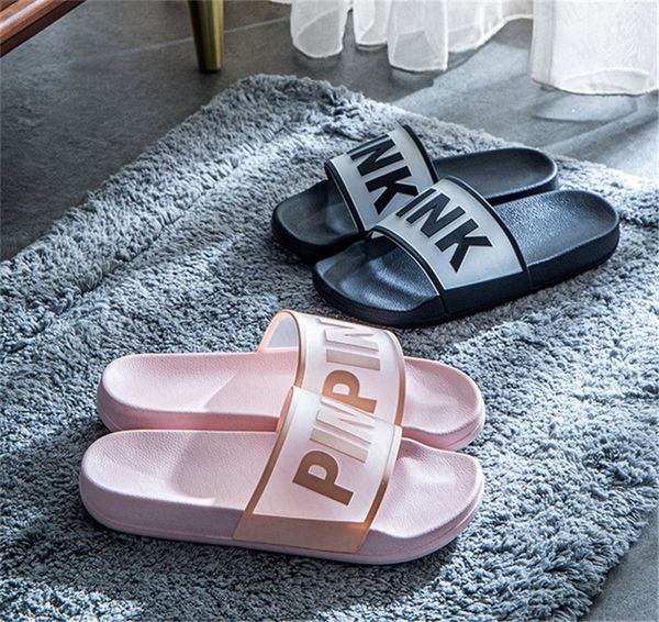Женщины Мода сандалии Письма печати Купание противоскольжения Sandal Тапочки Девушки Summer Слайды Вьетнамки Soft Платформа Трусы Главная Обувь D6901
Женщины Мода сандалии Письма печати Купание противоскольжения Sandal Тапочки Девушки Summer Слайды Вьетнамки Soft Платформа Трусы Главная Обувь D6901