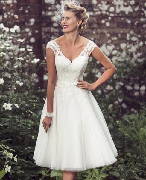 elegant tea-length wedding dresses v neck cap sleeves appliques lace tulle ball gown short wedding dresses, White
elegant tea-length wedding dresses v neck cap sleeves appliques lace tulle ball gown short wedding dresses, White