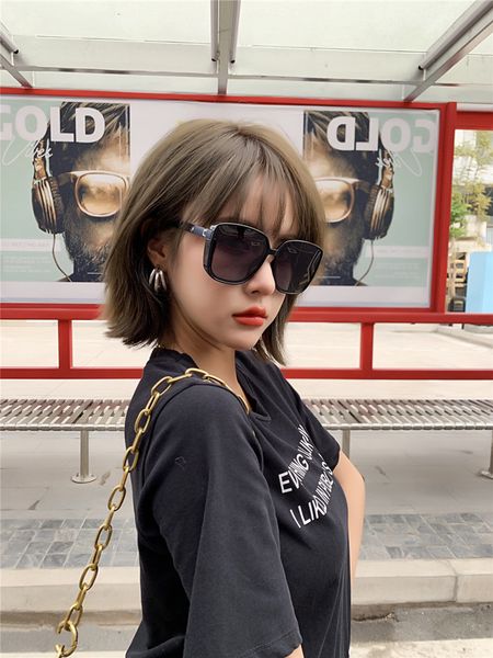 women sunglasses uv protection lens coating mirror polarized ladies sun glasses woman glasses with case eyewear, White;black
women sunglasses uv protection lens coating mirror polarized ladies sun glasses woman glasses with case eyewear, White;black