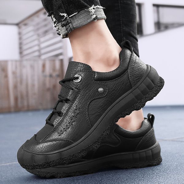 men genuine leather shoes flats fashion men casual shoes breathable soft comfortable outdoor lace up black oxfords
men genuine leather shoes flats fashion men casual shoes breathable soft comfortable outdoor lace up black oxfords