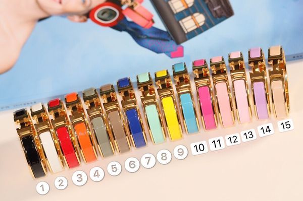 Шикарные женщины браслета специальной эмали цвет латунь материал браслет в S 17 # и M 19 # размера свадебного подарка ювелирных изделий PS5302A
Шикарные женщины браслета специальной эмали цвет латунь материал браслет в S 17 # и M 19 # размера свадебного подарка ювелирных изделий PS5302A