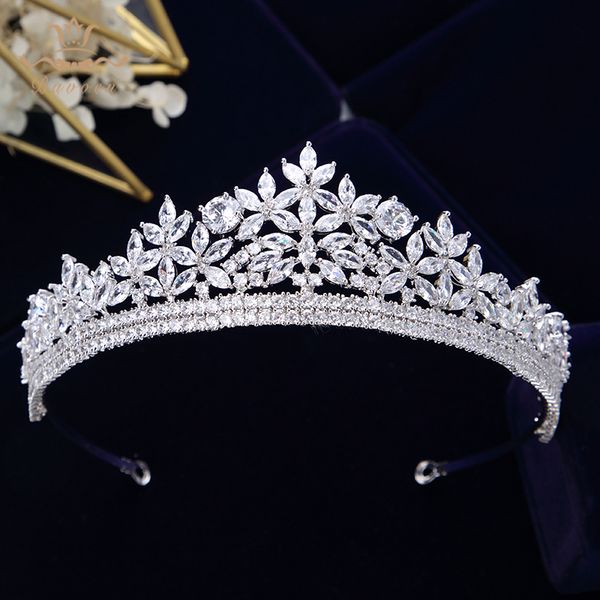 bavoen royal sparkling zircon brides tiaras crown silver crystal bridal hairbands headpiece wedding hair accessories, Golden;white
bavoen royal sparkling zircon brides tiaras crown silver crystal bridal hairbands headpiece wedding hair accessories, Golden;white