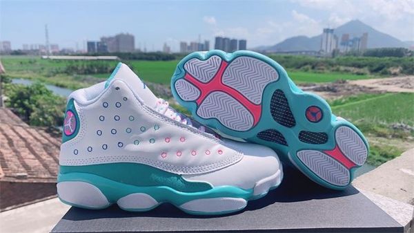2020 новое прибытие jumpman 13 gs aurora green gs площадка 13s женщины баскетбол спортивная обувь кроссовки высокие 5,5 ~ 8,5, Black
2020 новое прибытие jumpman 13 gs aurora green gs площадка 13s женщины баскетбол спортивная обувь кроссовки высокие 5,5 ~ 8,5, Black