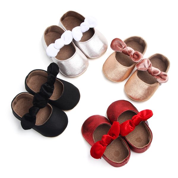 baby moccasins for newborn girls booties for newborns shoes leather pre-walkers first walk keep warm in stock fast shipping
baby moccasins for newborn girls booties for newborns shoes leather pre-walkers first walk keep warm in stock fast shipping