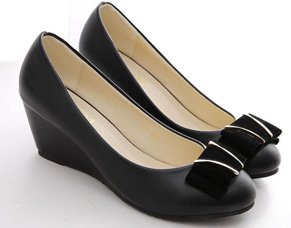 2019 women's shoes in spring and autumn with new style slope heel round head bowknot @292, Black
2019 women's shoes in spring and autumn with new style slope heel round head bowknot @292, Black
