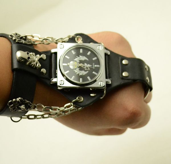 punk style quartz watch new hip hop scorpion ring strap strap chain quartz watch rivet a gift for lover, Slivery;brown
punk style quartz watch new hip hop scorpion ring strap strap chain quartz watch rivet a gift for lover, Slivery;brown