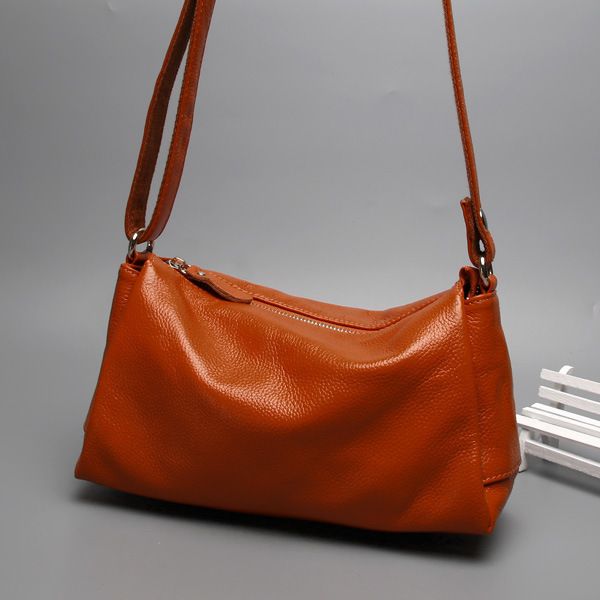 leather women's bag 2019 new single shoulder oblique span leisure lady simple cowhide soft skin oblique satchel bag
leather women's bag 2019 new single shoulder oblique span leisure lady simple cowhide soft skin oblique satchel bag