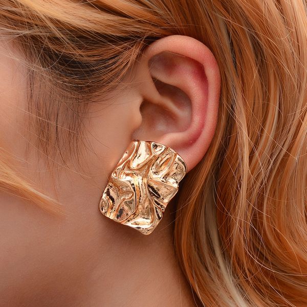 euro-american selling earrings personality geometric exaggeration metal retro earrings irregular folded ear nails wholesale, Golden;silver
euro-american selling earrings personality geometric exaggeration metal retro earrings irregular folded ear nails wholesale, Golden;silver